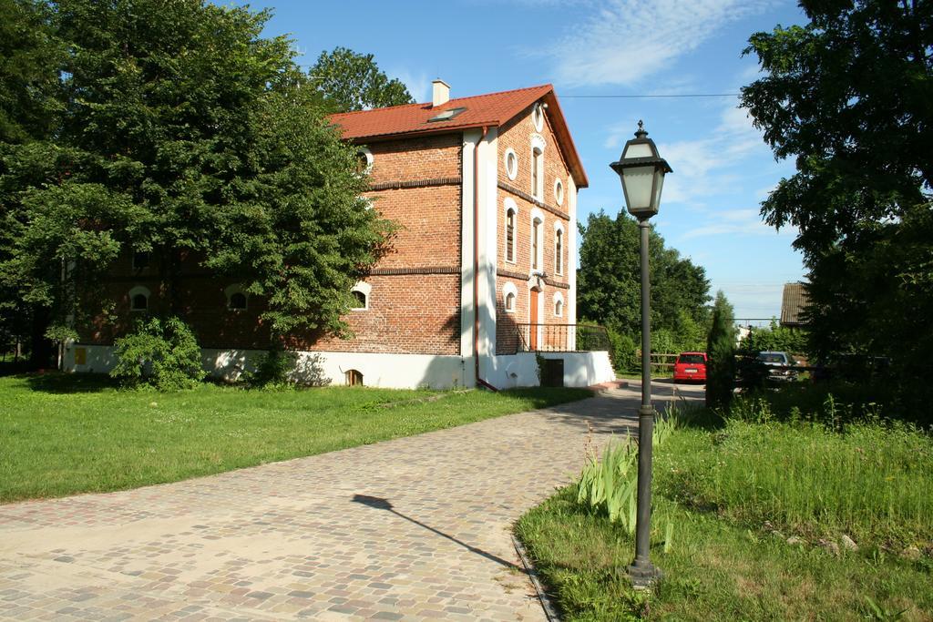 Ostoya Inn & Granary Jasionka Exteriér fotografie